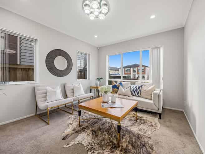 8 Ballinabreen Road, Flat Bush