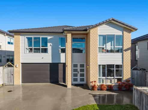 8 Ballinabreen Road, Flat Bush