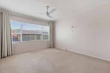 1/160 Mount Albert Rd, Mount Albert