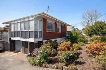 1/160 Mount Albert Rd, Mount Albert