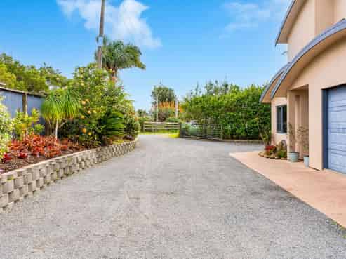 381 Cove Road, Waipu