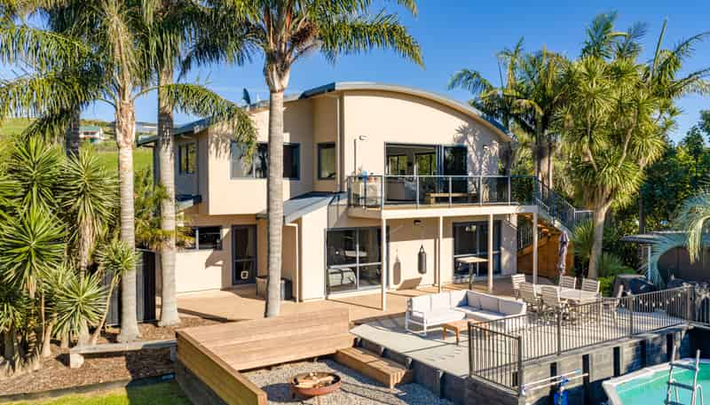 381 Cove Road, Waipu