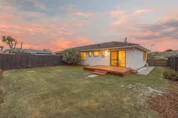 2/22 Marine Parade, North New Brighton