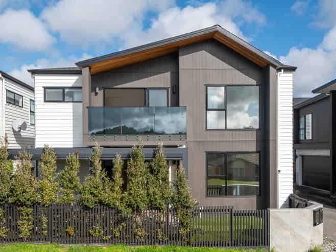 1D Lemon Grove Lane, Greenhithe
