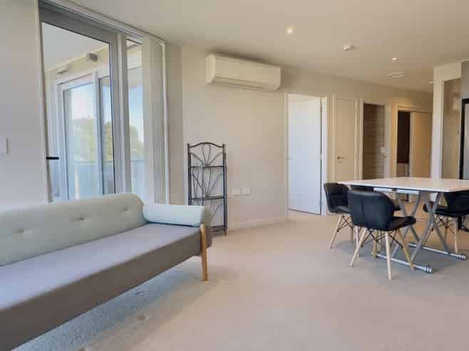 102/1 Rose Garden Lane, Albany