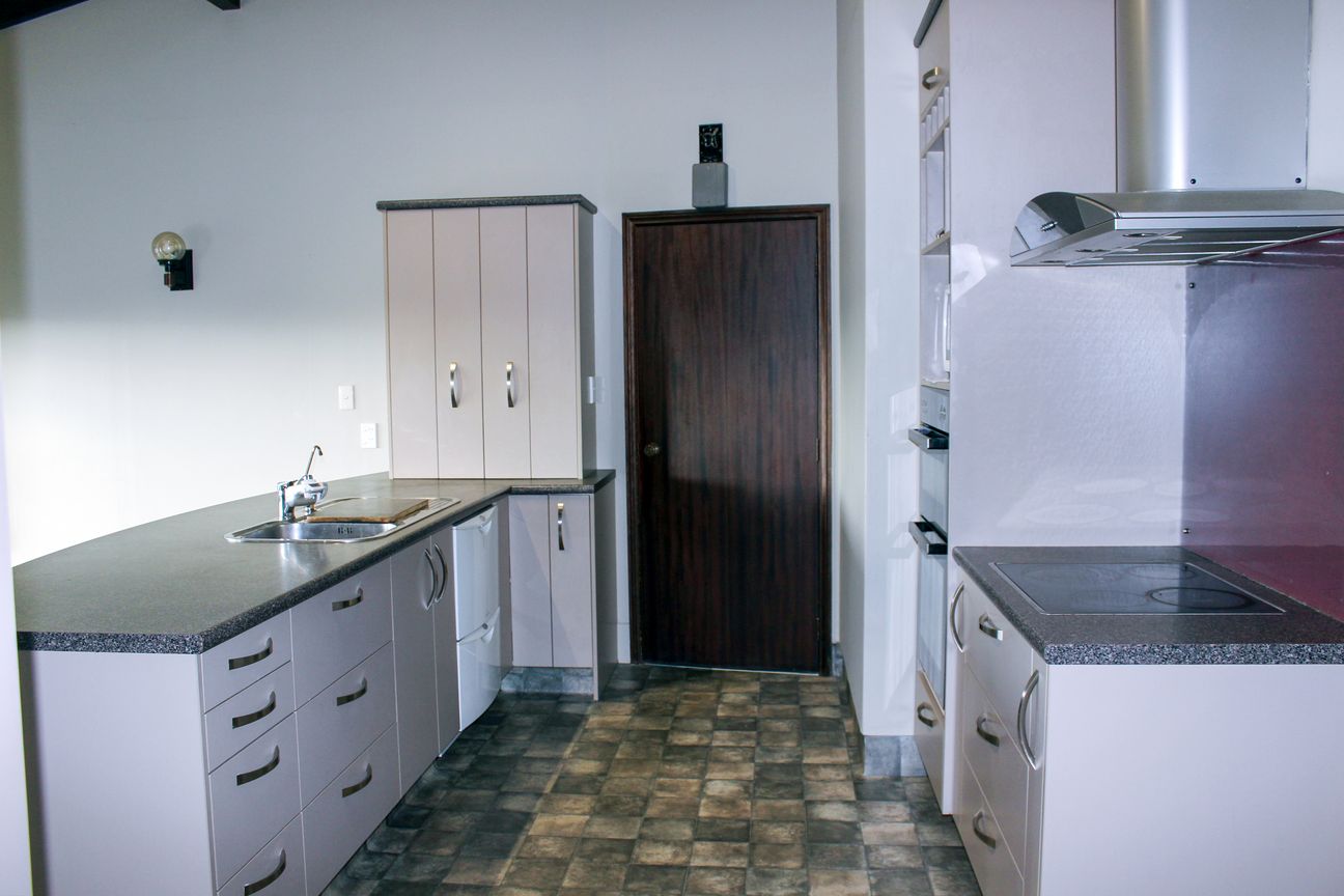 LARGE SPACIOUS HOME - Bild 2