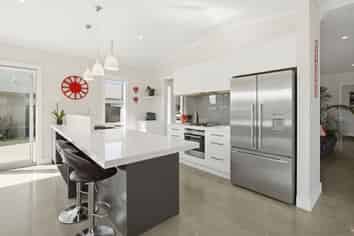 14 Topping Place, Whitianga