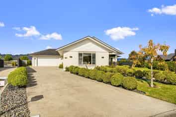 14 Topping Place, Whitianga