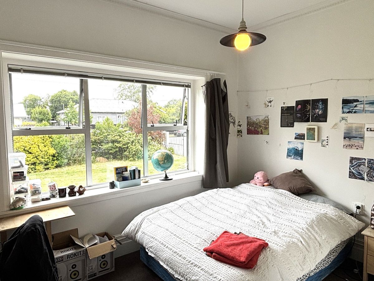 Spacious home with Sleepout - Więcej