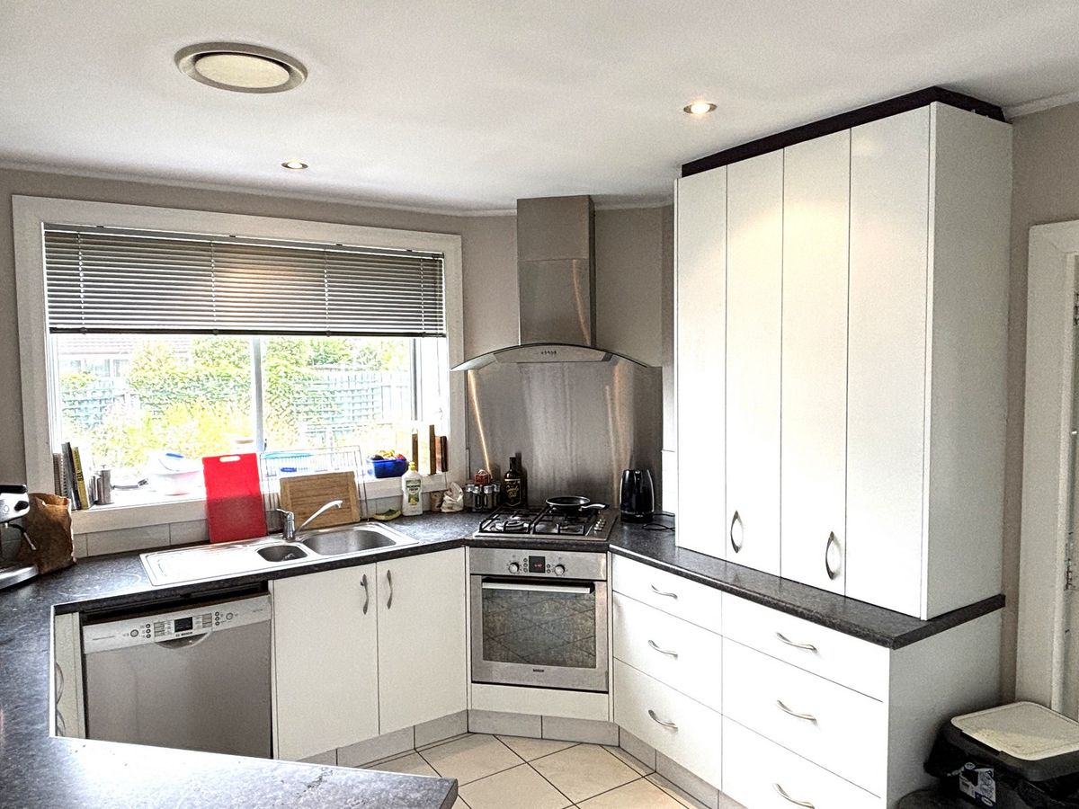 Spacious home with Sleepout - Widok 4