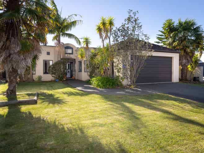 3 Lisa Place, Brookfield