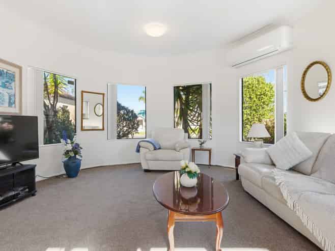 3 Lisa Place, Brookfield