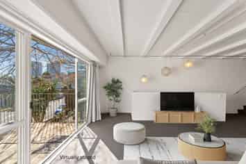 14A Captain Scott Road, Glen Eden
