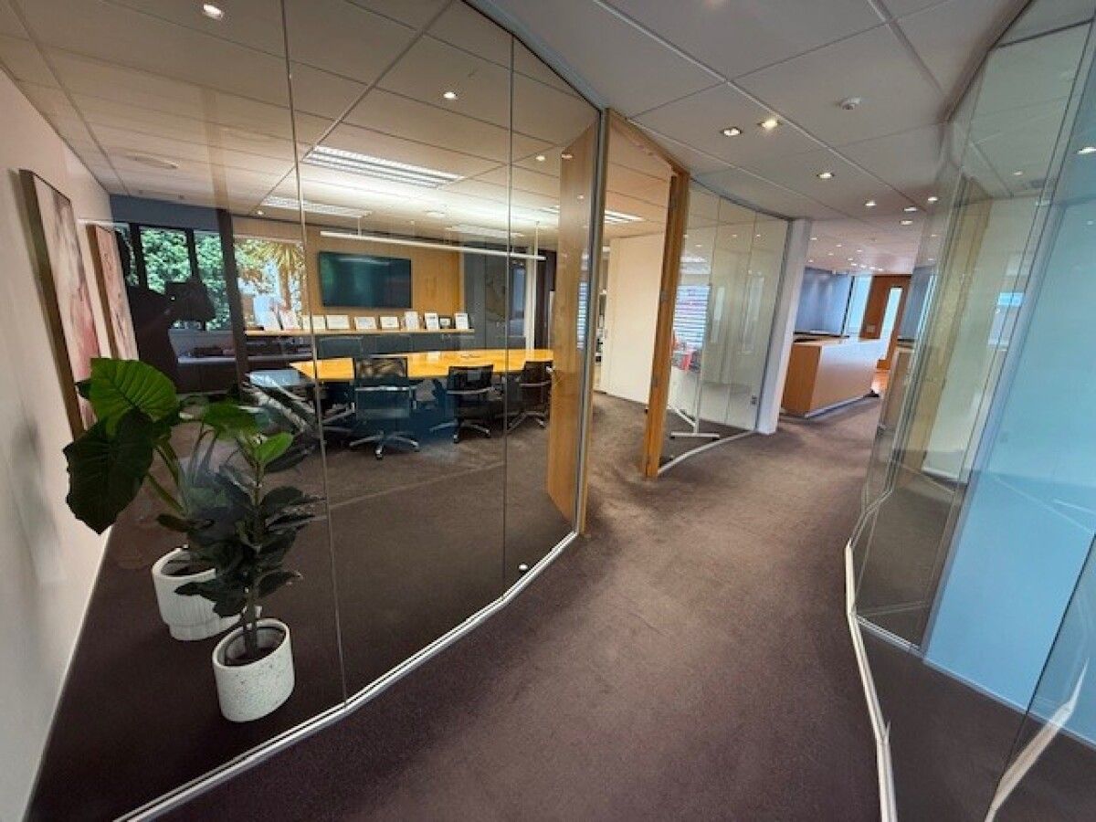 Secure Your Space in Central Epsom - Ansicht 2