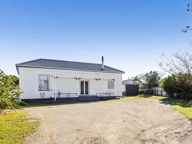 176 Glover Road, Hawera