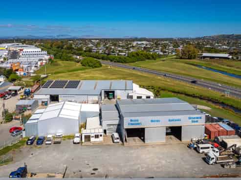 Dual Freehold Industrial Investment