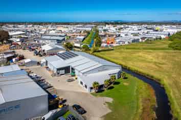 Dual Freehold Industrial Investment