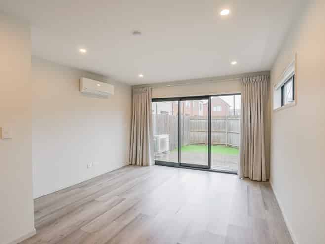 13/137 Hall Ave, Favona