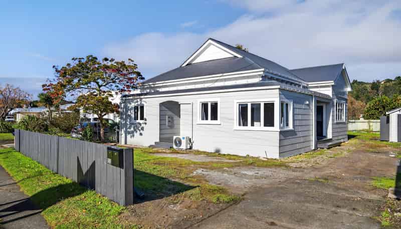 2/153 Wainui Road, Kaiti