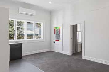 2/153 Wainui Road, Kaiti