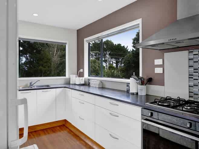 Taranaki - Address withheld