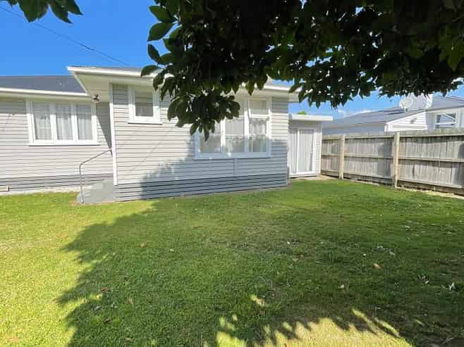 73A Windsor Road, Bellevue