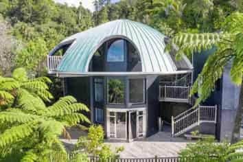 442/454 Scenic Drive, Waiatarua