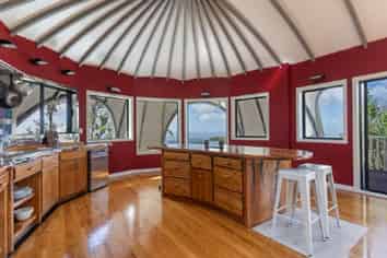 442/454 Scenic Drive, Waiatarua