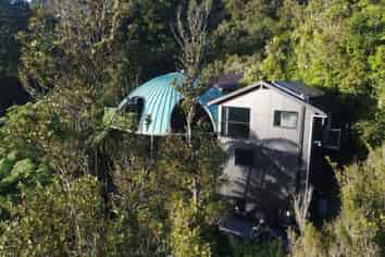 442/454 Scenic Drive, Waiatarua