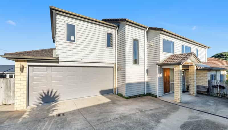 43A Hayr Road, Three Kings