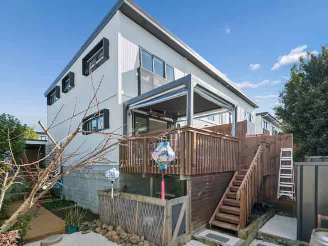 24 Tautaiao Lane, Papakura