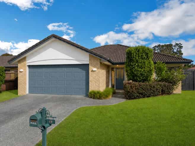 12 Lantern Court, Henderson