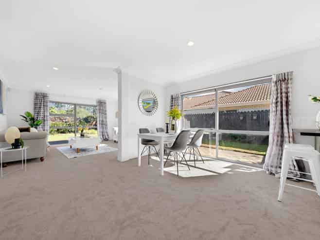 12 Lantern Court, Henderson