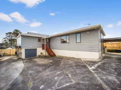 45 Strid Road, Te Atatu South