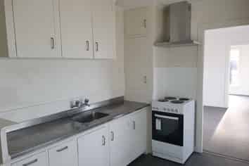 70B Lincoln Park Avenue, Massey