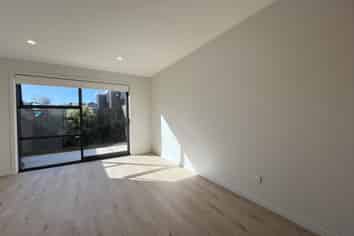 4/157 Beach Haven Road, Beach Haven