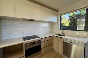 4/157 Beach Haven Road, Beach Haven
