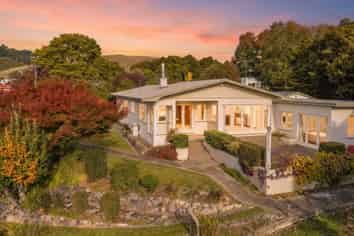 66 Eighty Eight Valley Road, WAKEFIELD