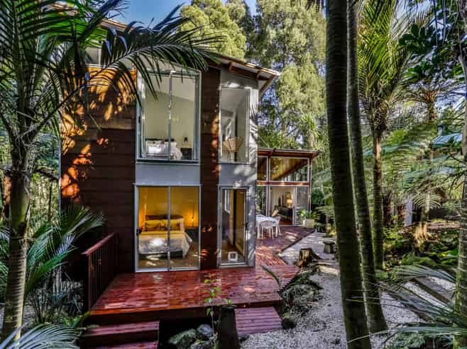 74 Wood Bay Road, Titirangi