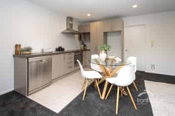 172D Edgeware Road, Edgeware