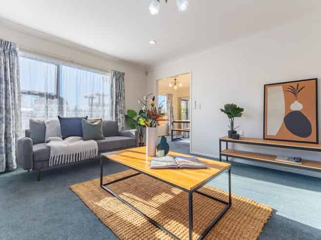 1 Inverell Place, WAIKANAE