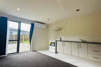 68A  Bradbury Road, Botany Downs
