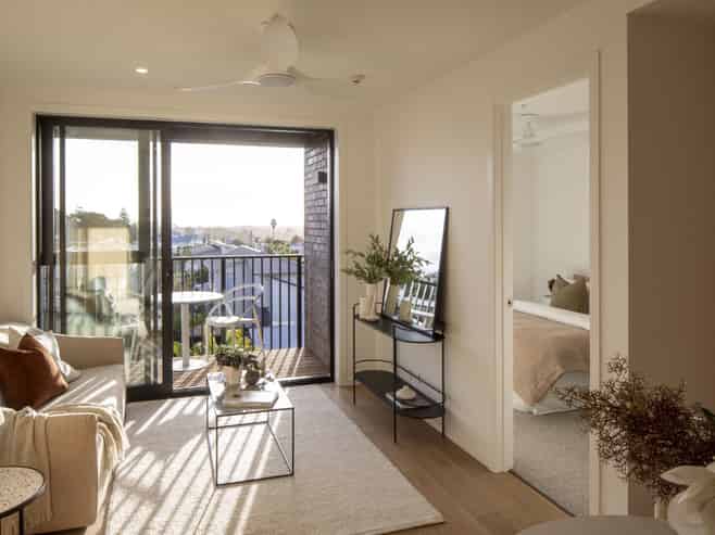 208/2 Finch Street, Morningside