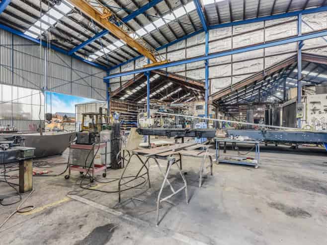 Versatile Industrial Investment in Prime Location