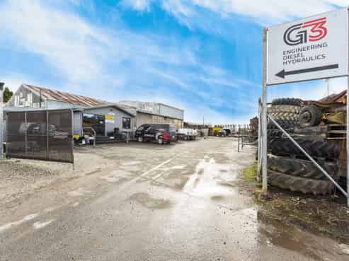 Versatile Industrial Investment in Prime Location