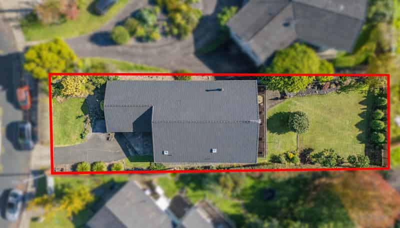 24 Tawhana Crescent, Red Beach