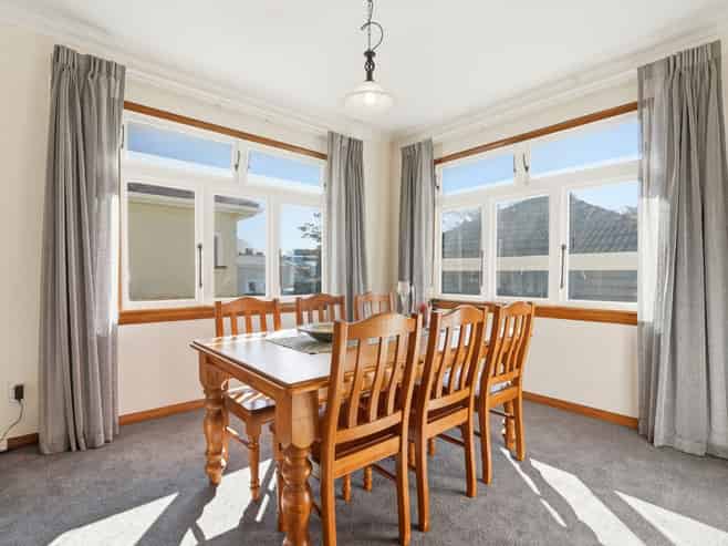 109 Anzac Parade, Whanganui East