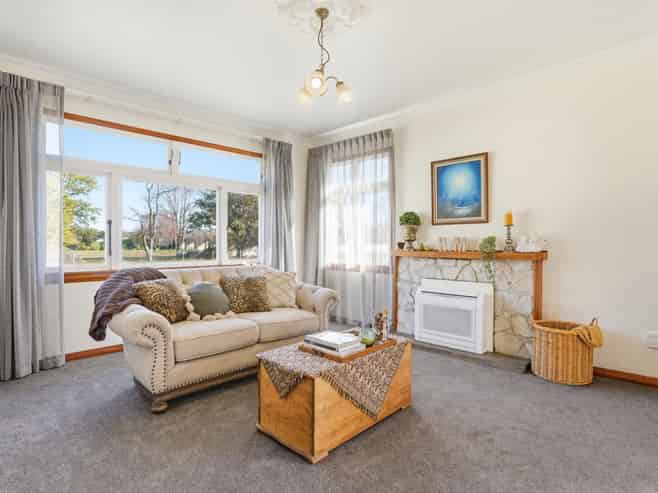 109 Anzac Parade, Whanganui East