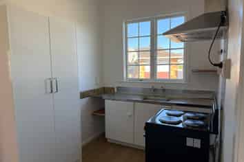154A Lincoln Road, Henderson