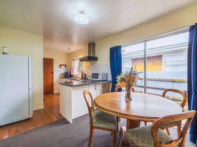 36a Robinson Crescent, Tamatea
